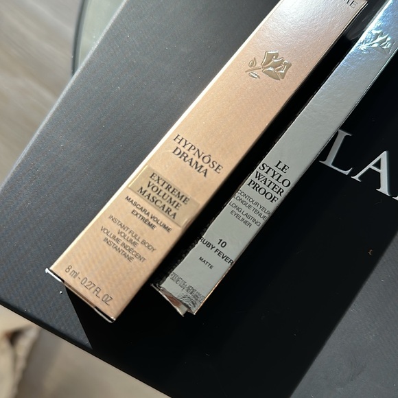 BRAND NEW LANCOME LINER SHADE RUBY FEVER - Picture 2 of 5